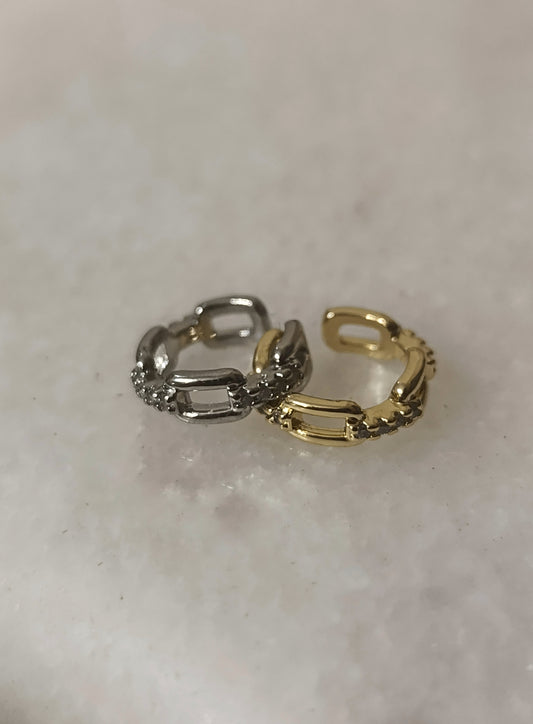 Ear cuff