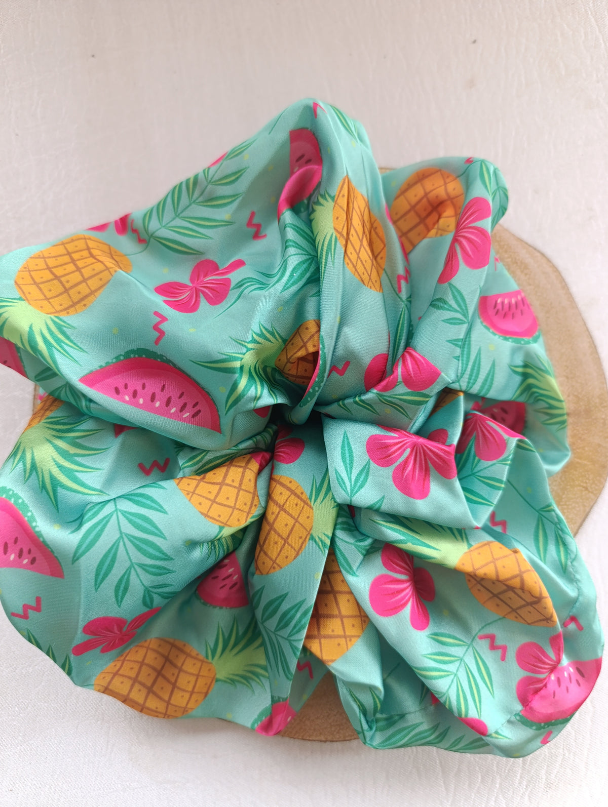 Μεγάλο scrunchie!!